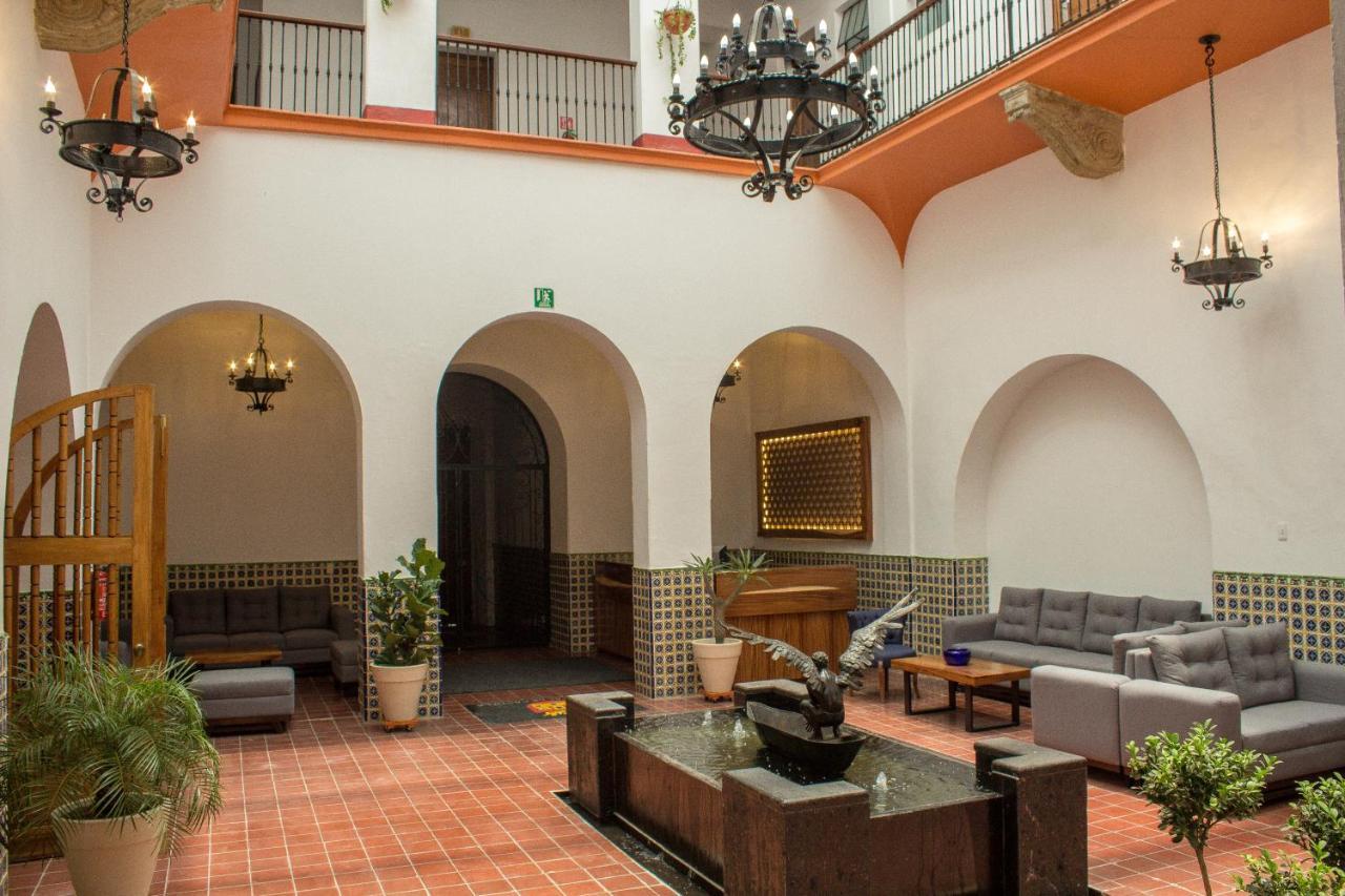 Hotel Real De Castilla Colonial グアダラハラ エクステリア 写真