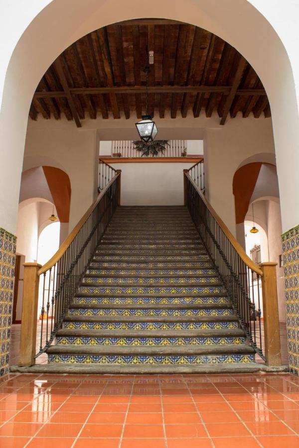 Hotel Real De Castilla Colonial グアダラハラ エクステリア 写真