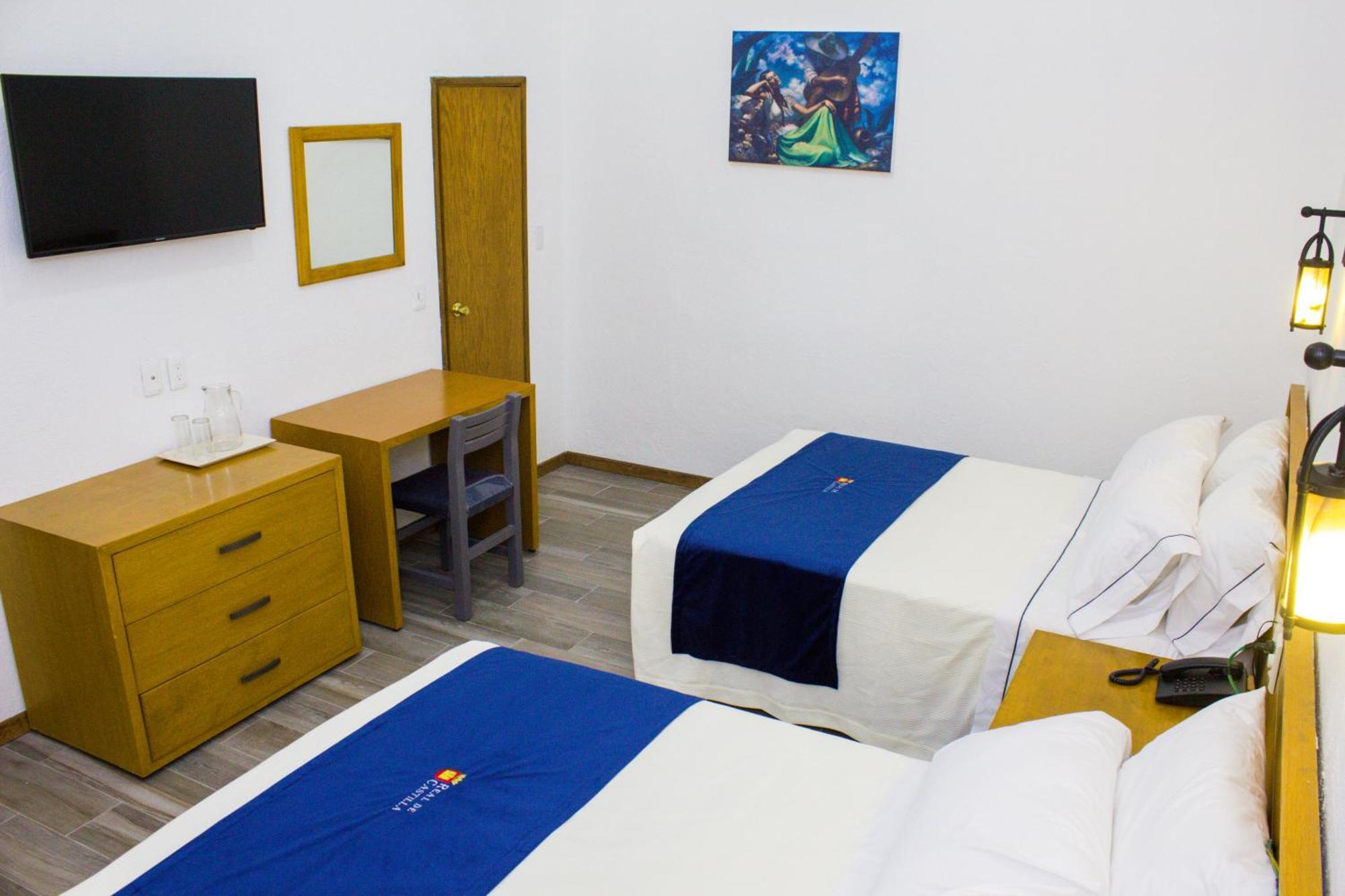 Hotel Real De Castilla Colonial グアダラハラ 部屋 写真